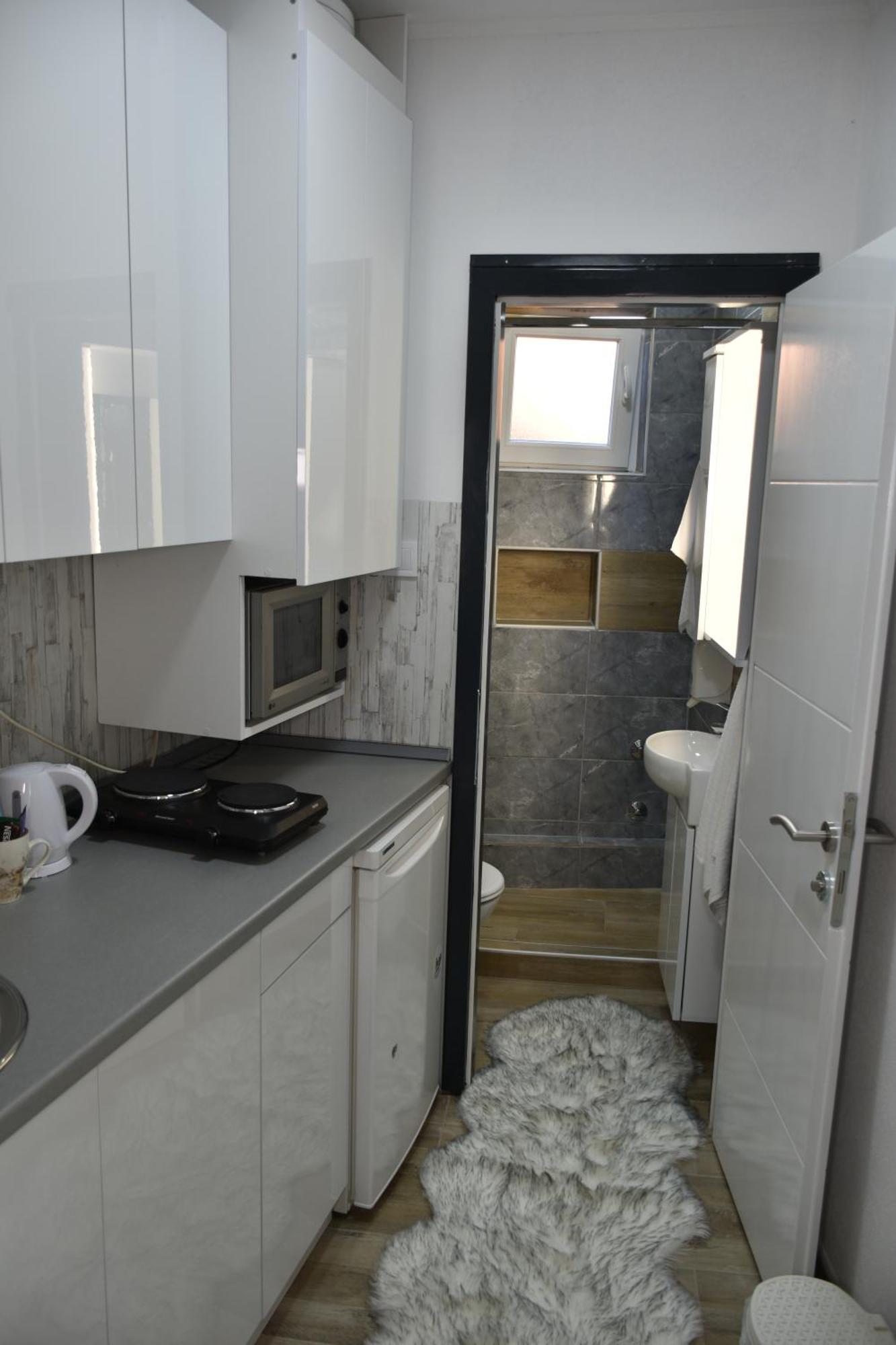 Apartments Mensa Тузла Екстер'єр фото